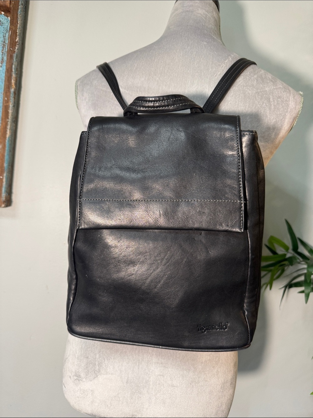 Tignanello Black Leather bohemian Backpack with Structured Flap